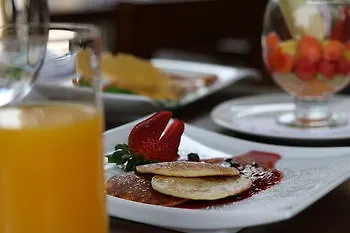Binn Hotel Medellín 5*,