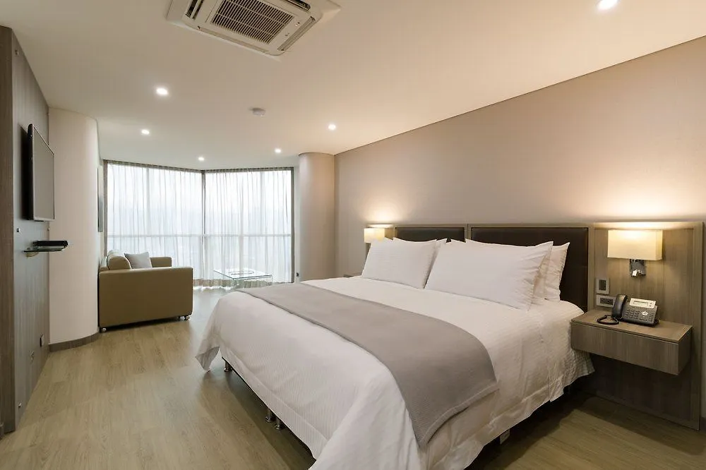 Binn Hotel Medellín Colombia