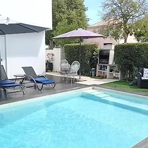 Independent With Pool At Casa Reflexos Alojamento de Acomodação e Pequeno-almoço