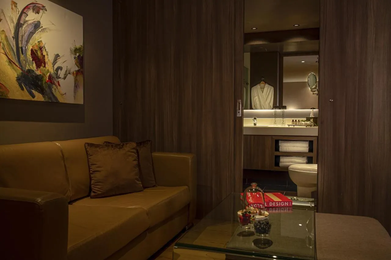 Binn Hotel Medellin Colombia