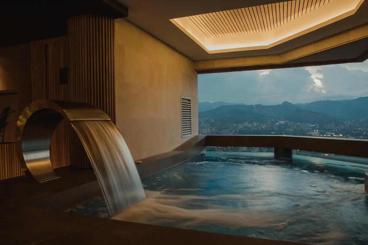 Binn Hotel Medellin Colombia