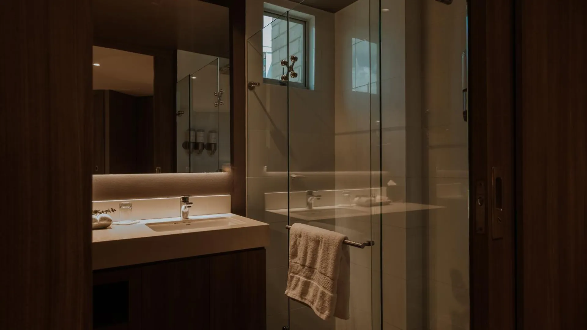 Binn Hotel Medellín 5*,