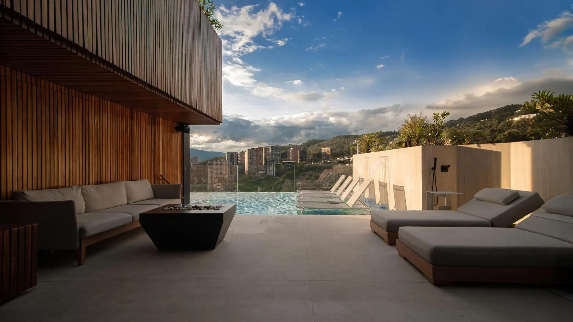 Binn Hotel Medellín